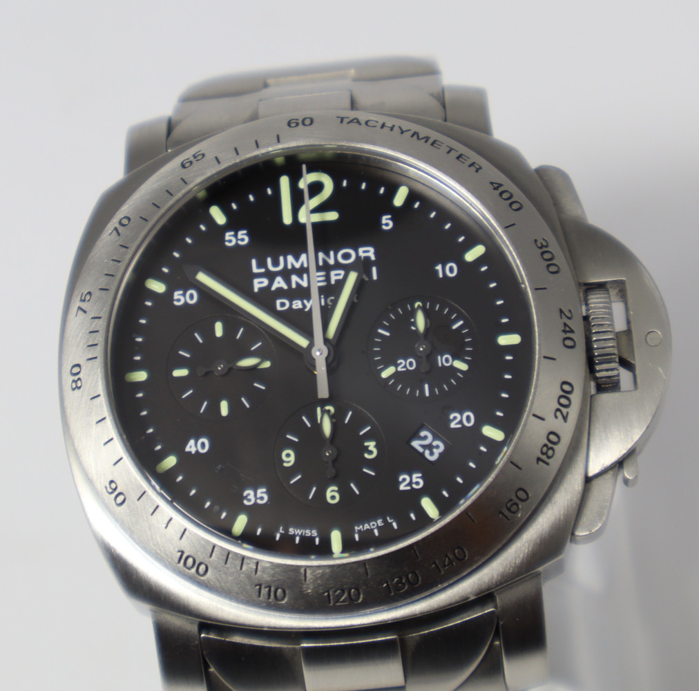 Panerai PAM236 Luminor Chrono Daylight Dial